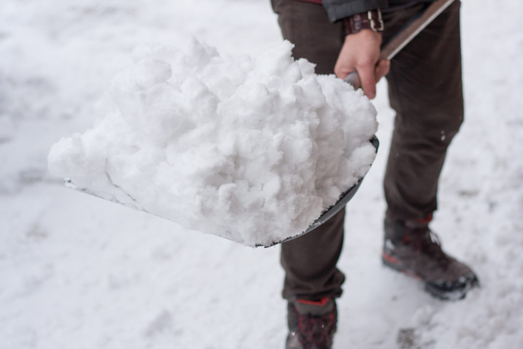 Prevent Low Back Pain while Shoveling Snow